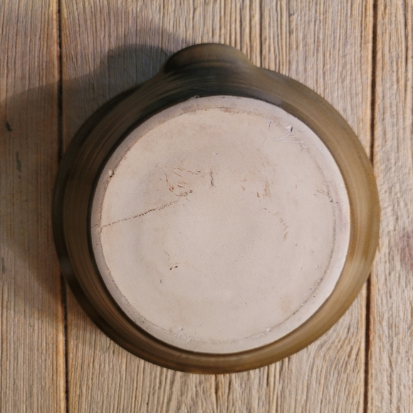 Ceramic Chicken Roaster with Ceramic Space for any liquid desired. - Picture 5 of 5